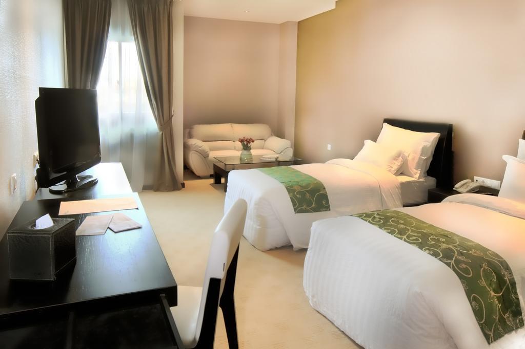 Grand Delta Hotel Medan Kültér fotó