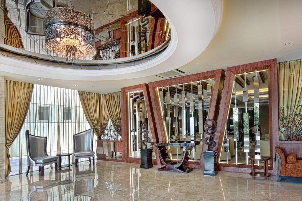 Grand Delta Hotel Medan Kültér fotó