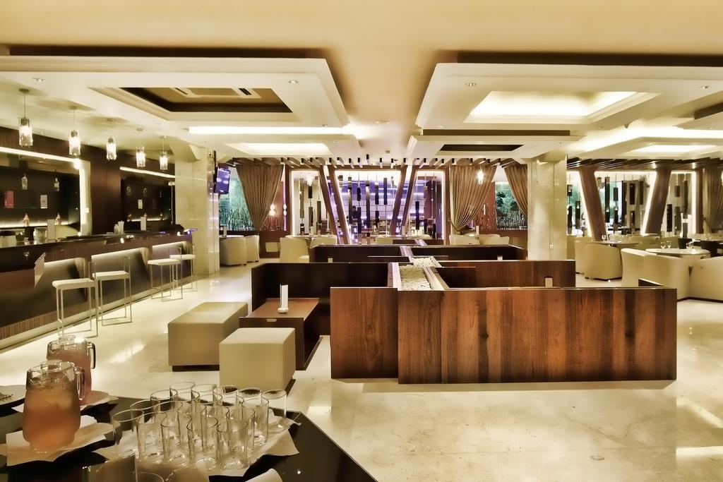 Grand Delta Hotel Medan Kültér fotó