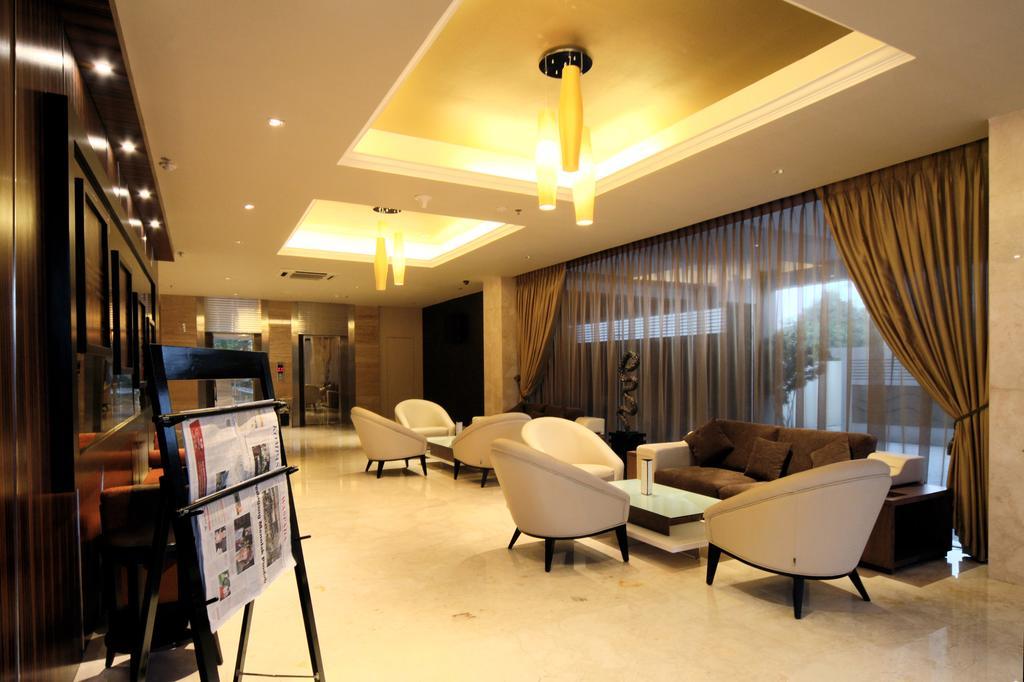 Grand Delta Hotel Medan Kültér fotó